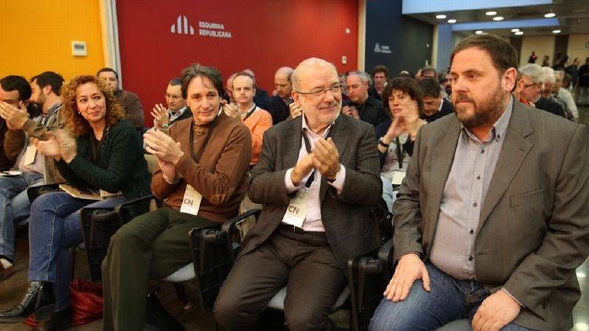 Oriol Junqueras interviene en el Consell Nacional de ERC, en su sede delante el partido.