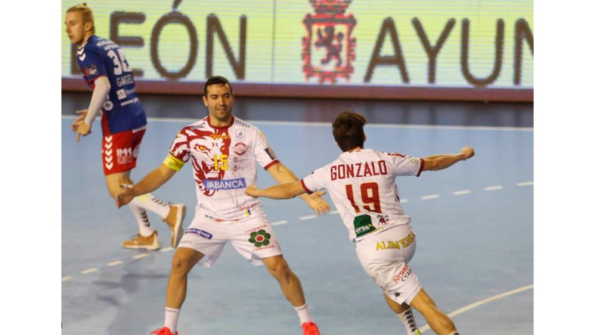 Carrillo volverá a tener minutos hoy ante el Cangas tras reaparecer con el Fivers. JESÚS F. SALVADORES