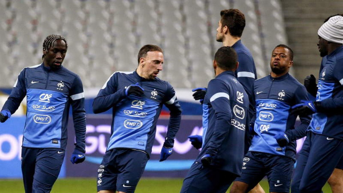 La selección francesa, ayer, en el entrenamiento.