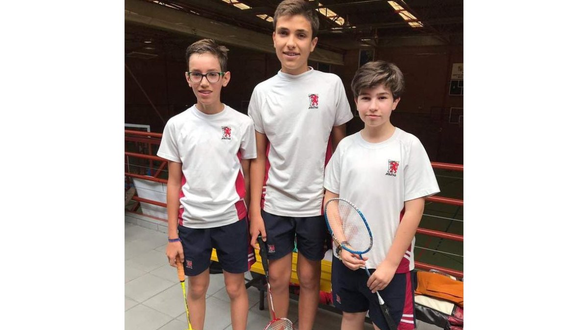 Los integrantes del Colegio Jesuitas de categoría infantil. DL