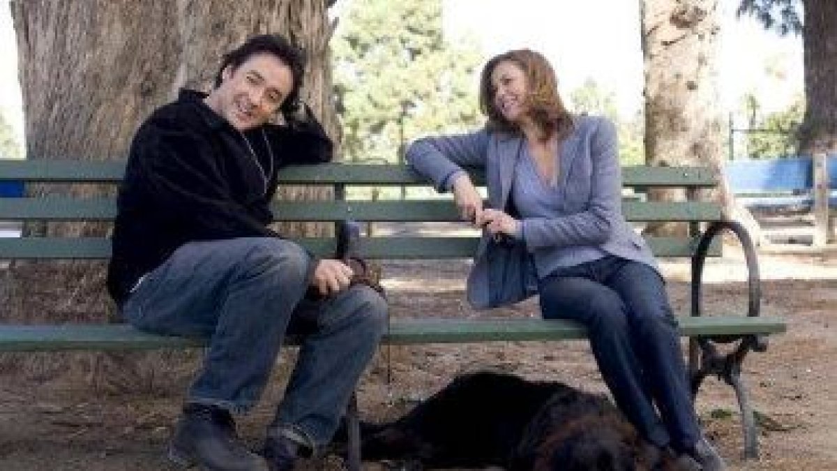 Diane Lane y John Cusack son la pareja protagonista de «Y que le gusten los perros»