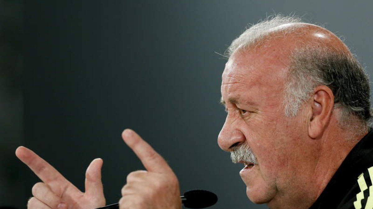 La Federación considera que Vicente del Bosque debe mantenerse como seleccionador.