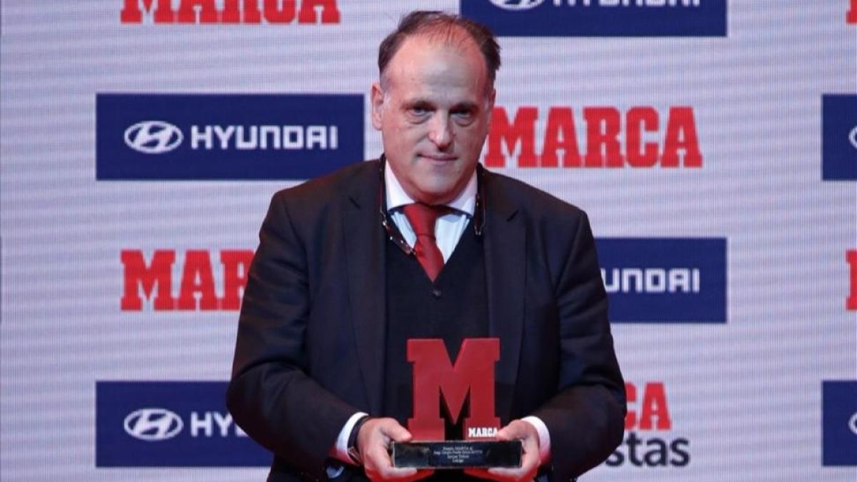 Javier Tebas fue galardonado con el Premio al Juego Limpio de Marca.