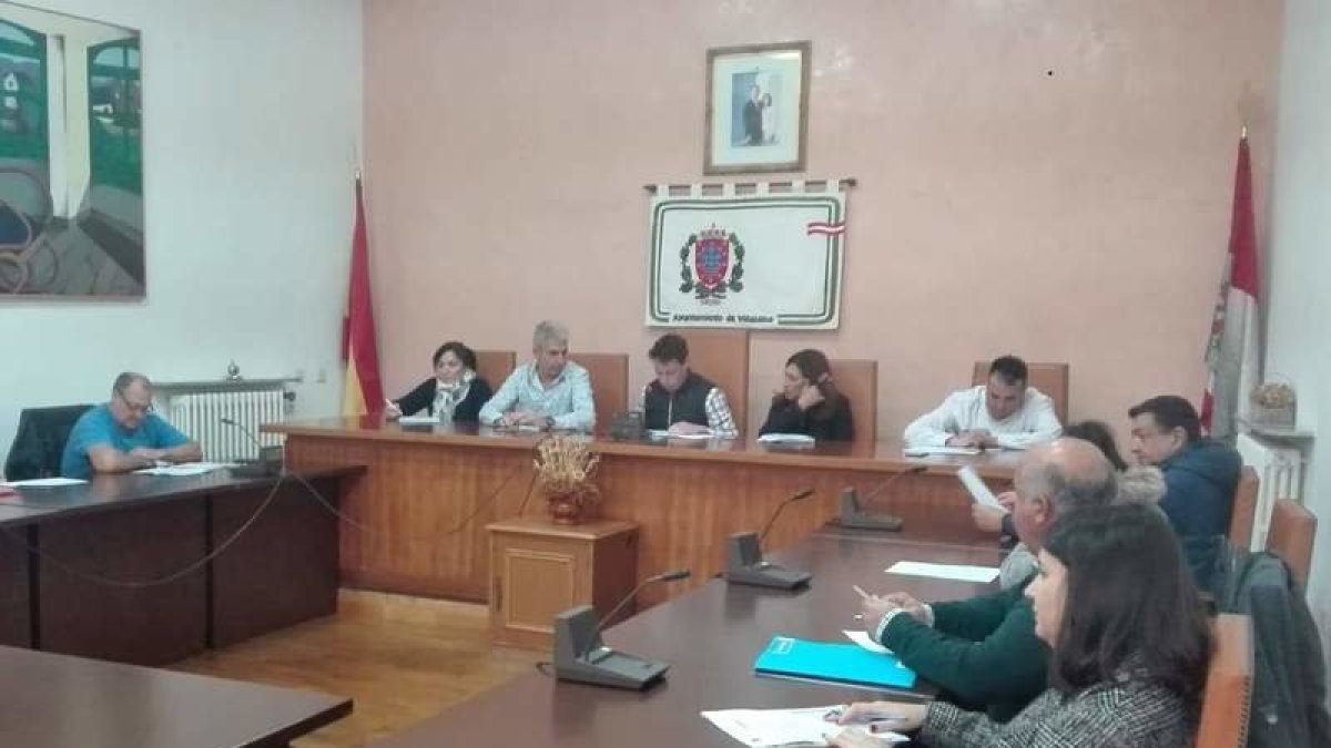 Pleno del Ayuntamiento de Villablino. ARAUJO