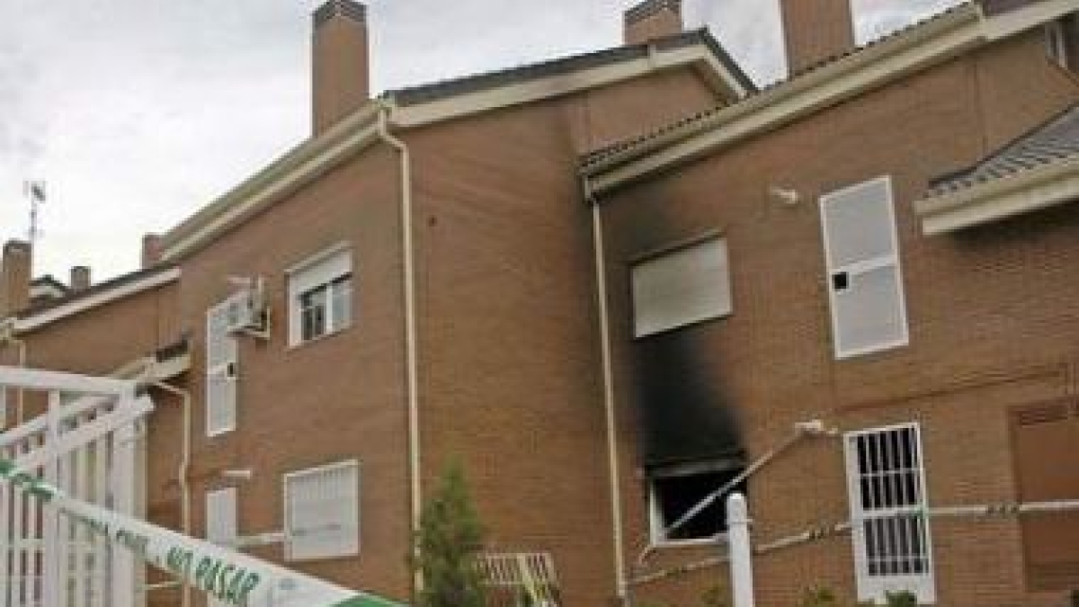 Imagen de la casa donde dos personas, padre e hijo, perdieron la vida