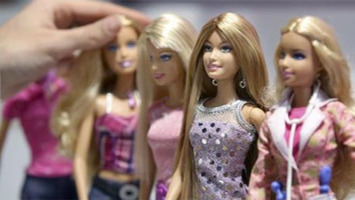 Imágenes de Barbies.