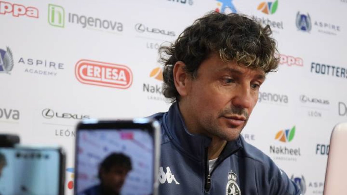 idiakez