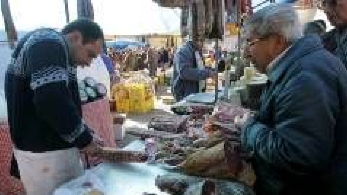 Uno de los stands de la feria de San Martín celebrada en el 2004
