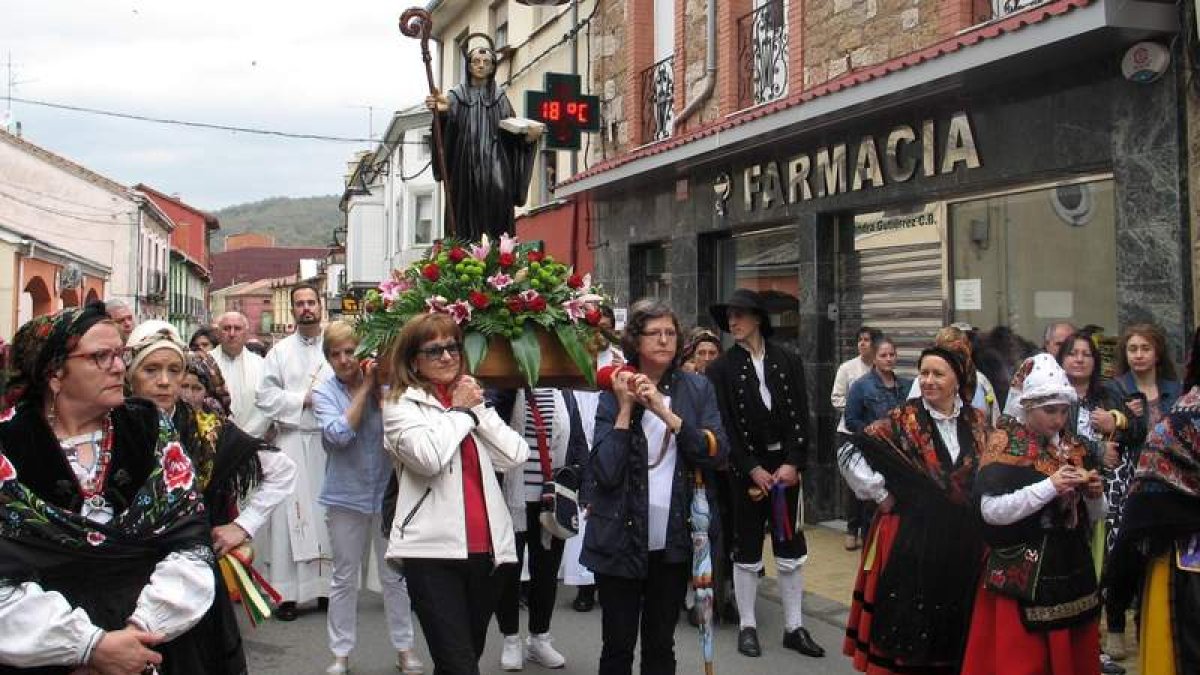 La imagen de San Guillermo saldrá de la parroquia rumbo a la ermita. CAMPOS