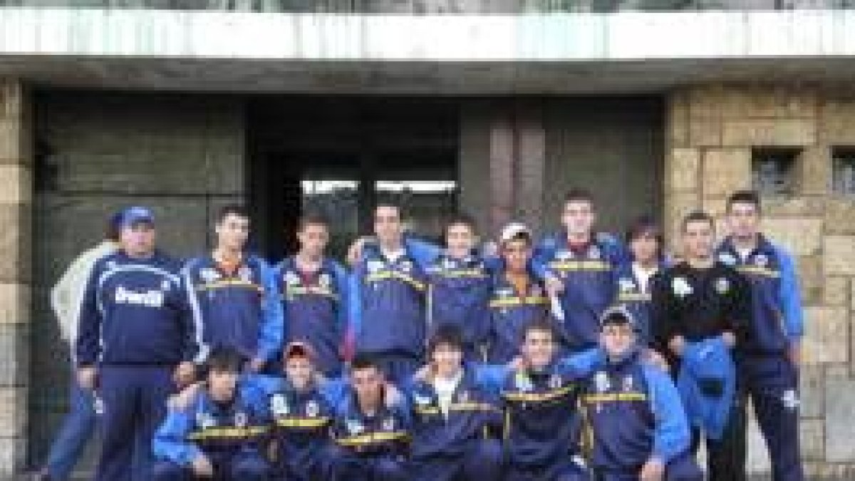 Formación del San Froilán que esta temporada debuta en la 1.ª División Provincial Juvenil
