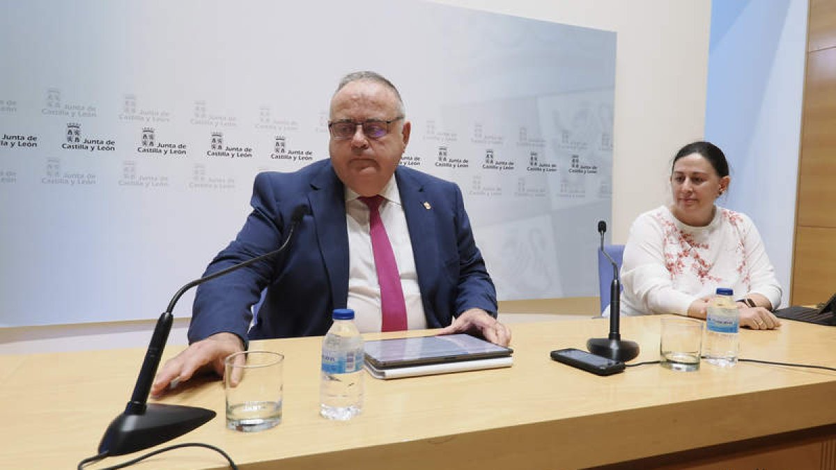 El consejero de sanidad de la Junta, Alejandro Vázquez. EFE