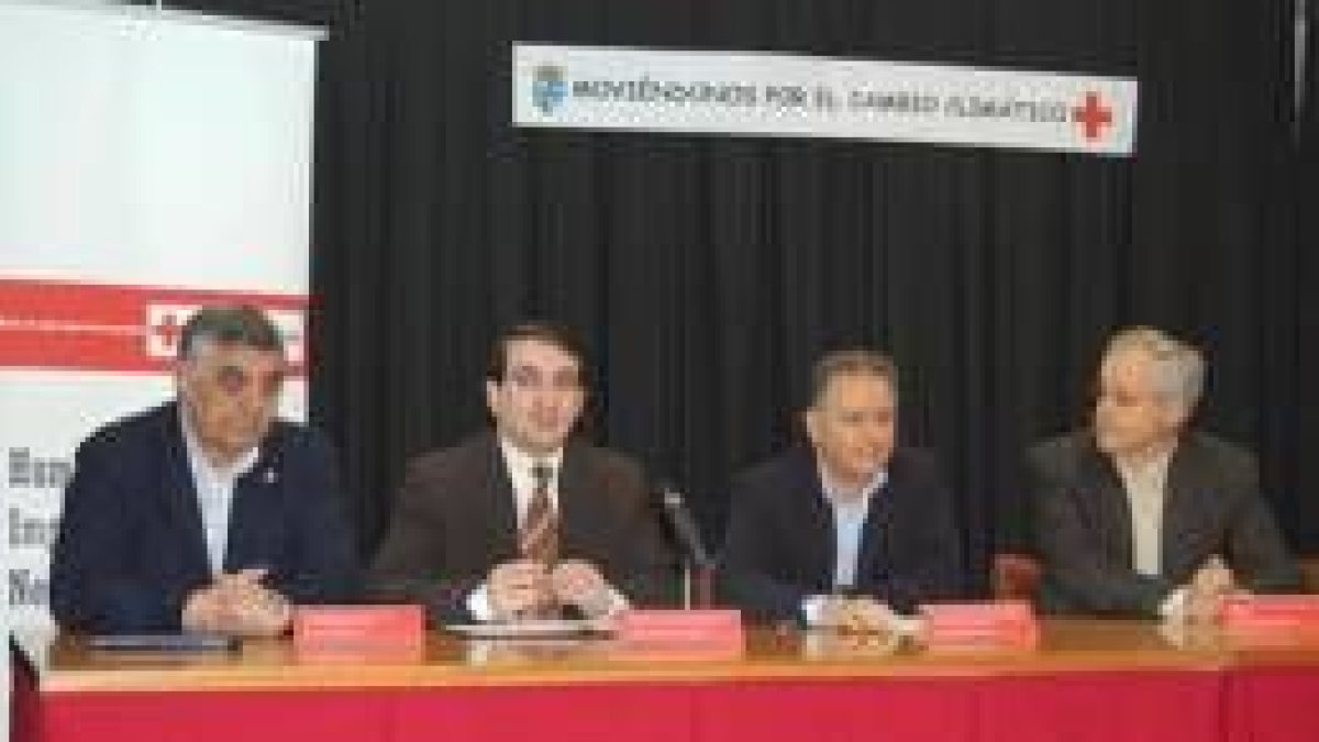 El IES de San Andrés acogió ayer un coloquio sobre el cambio climático