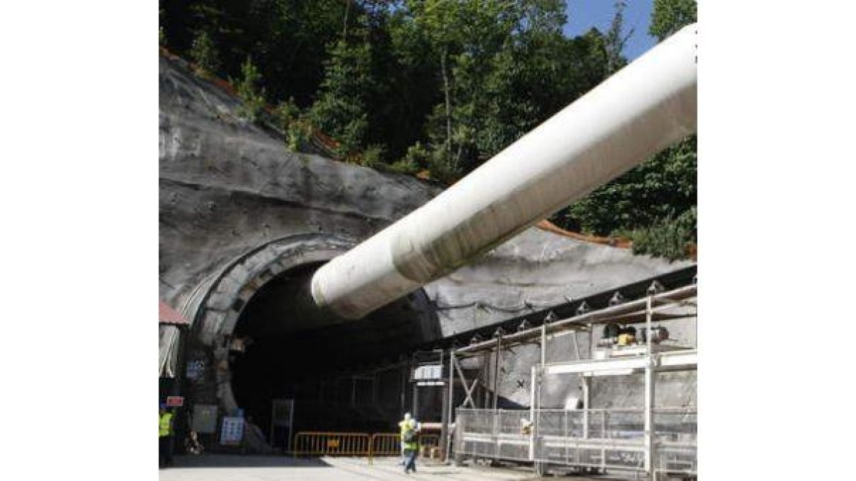 La Variante sigue siendo la gran inversión en León.