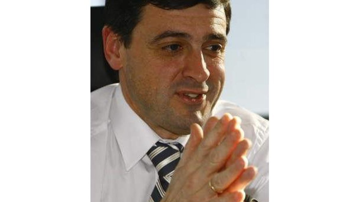 Enrique Martínez, ayer en su depacho del Inteco
