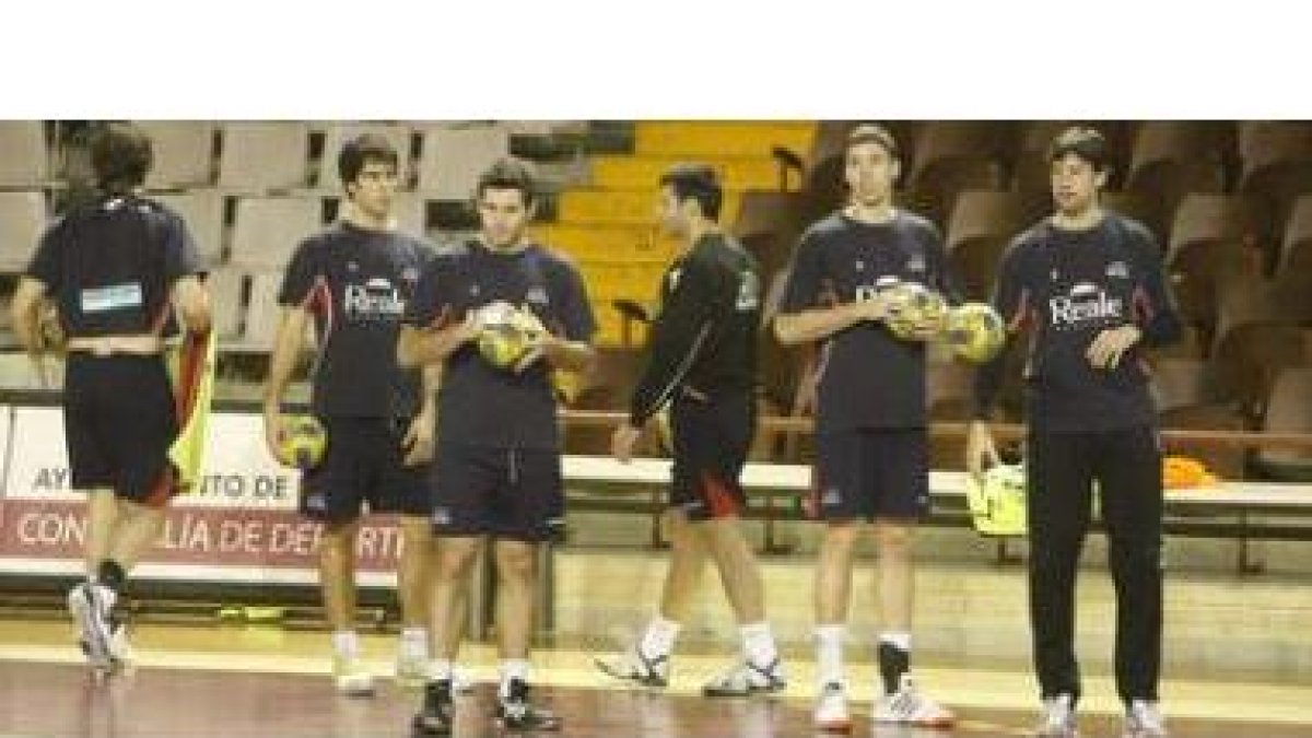 stresana, Ortigosa, Aguirrezabalaga y García Vega se han convertido en pilares básicos del Ademar en