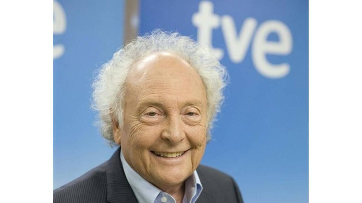 El divulgador científico Eduard Punset, en el plató de 'Redes'.