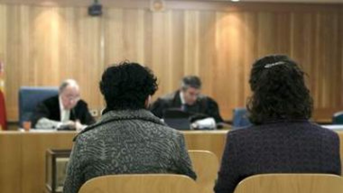 Las hermanas Bruño creen que fueron víctimas de ETA y ahora de la Justicia.