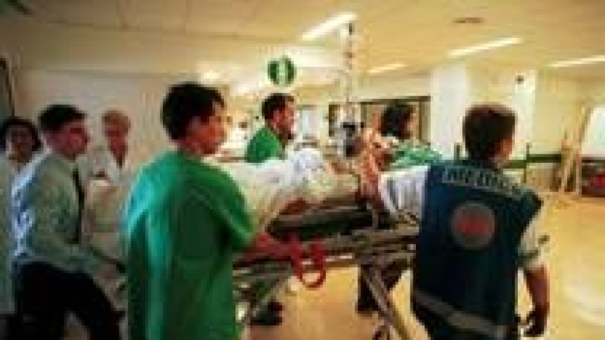 La profesión de médico es la mejor valorada seguida de enfermeros y profesores.