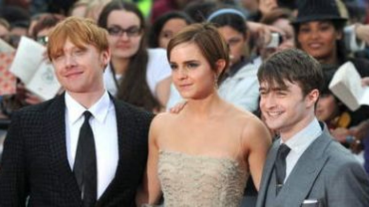 Los actores protagonistas de la saga -˜Harry Potter-™, Rupert Grint, Emma Watson y Daniel Radcliffe.