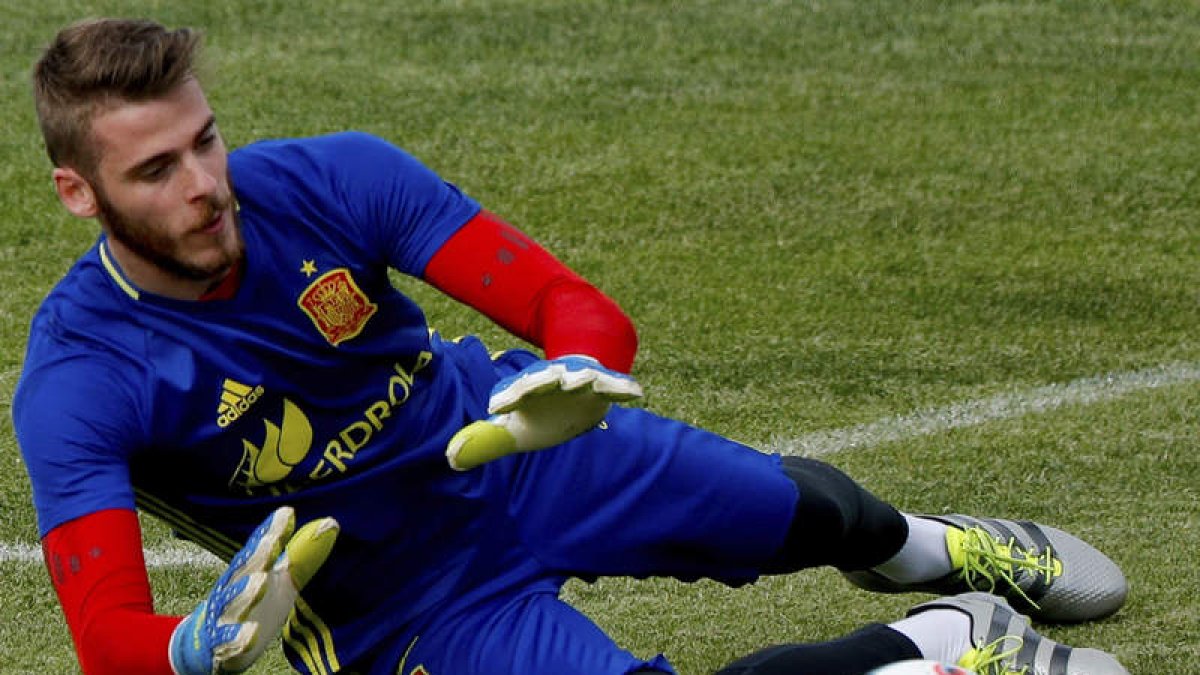 De Gea lleva once partidos oficiales con España y en ocho de ellos no encajó gol. JUANJO MARTÍN