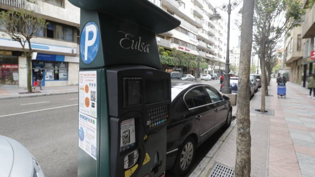 Los conductores podrán conocer ahora la ocupación de la ORA por sectores de la ciudad. RAMIRO