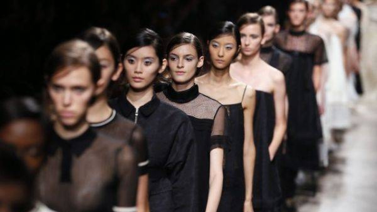 Algunas de las creaciones para la próxima primavera-verano 2015 de la firma Rochas.