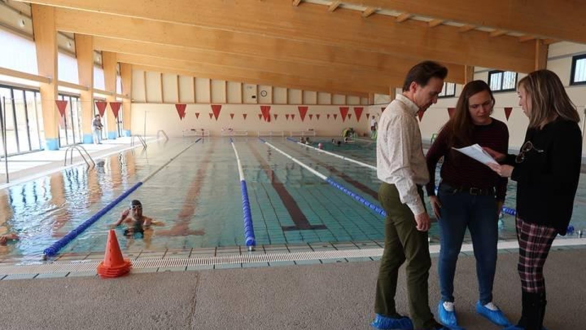 La nueva piscina climatizada del Estado Hispánico ha entrado en funcionamiento hoy.