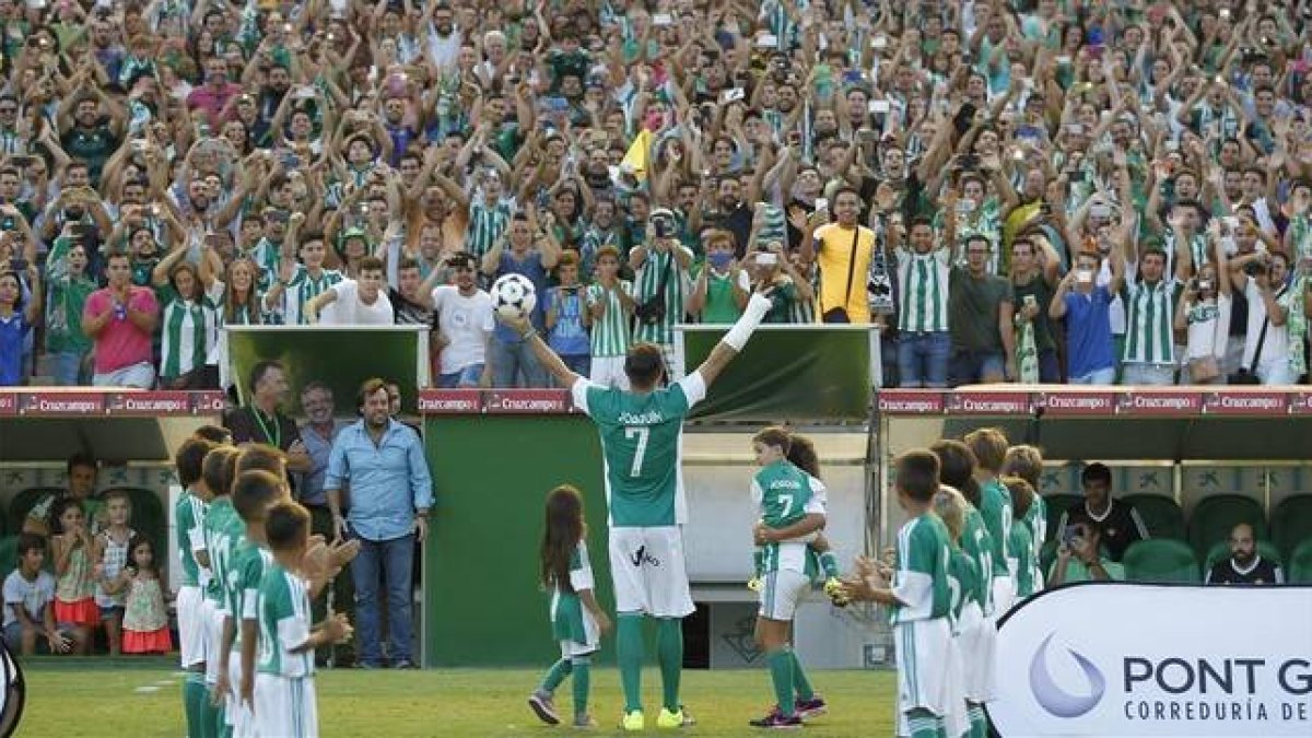 Presentación del regreso de Joaquín Sánchez al Benito Villamarín.