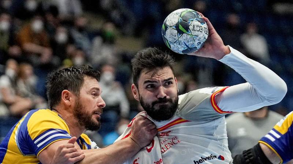 Maqueda fue uno de los mejores jugadores del partido frente a la selección bosnia. MARTIN DIVISEK