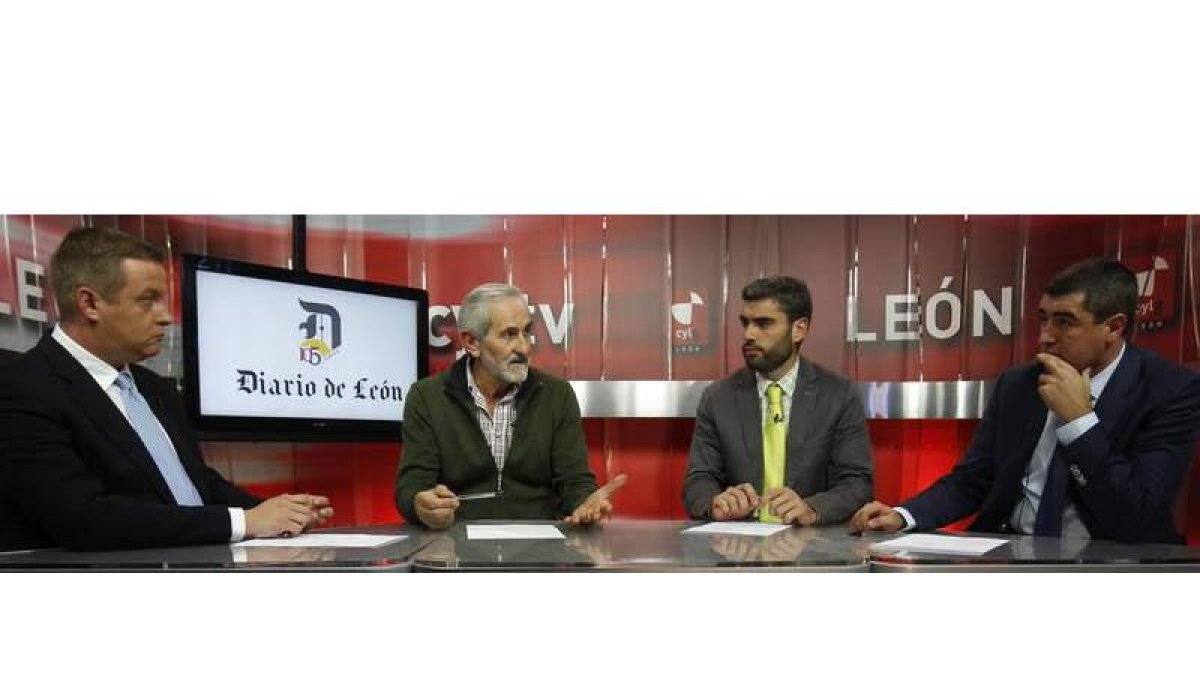 Gavela, Llorente, Núñez y Pablo R. Lago, durante El Filandón
