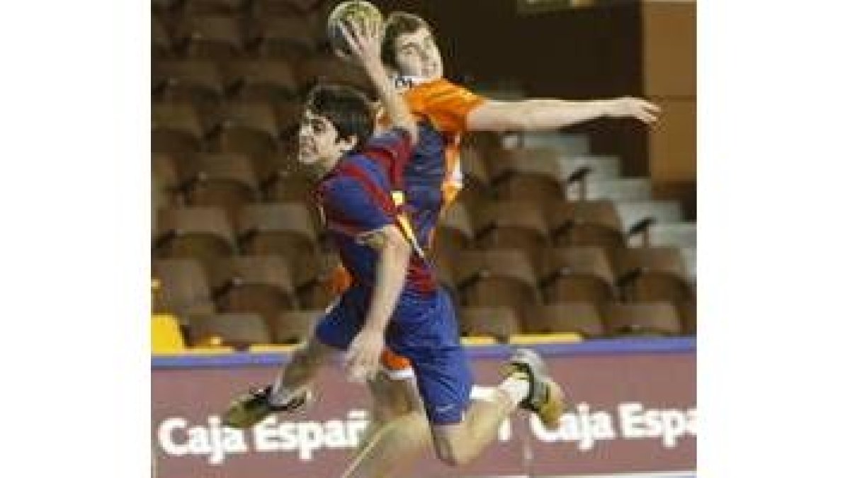 El Barcelona, el otro favorito, también ganó