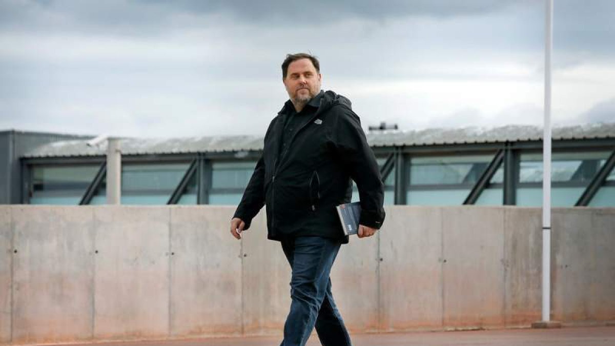 Oriol Junqueras durante una de sus salidas de la prisión.