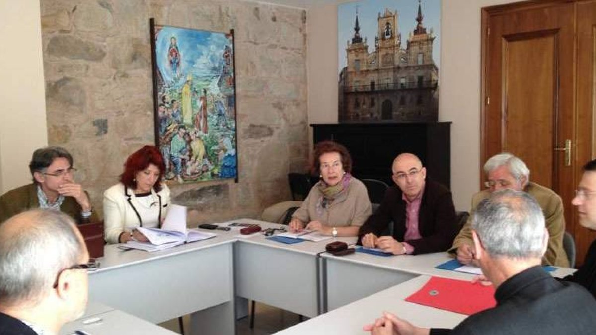 La comisión encargada de organizar los actos se reunió el pasado sábado en Astorga.