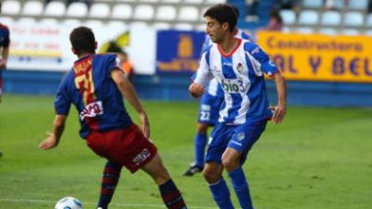 El Eibar será uno de los equipos que vuelva a visitar El Toralín esta temporada.