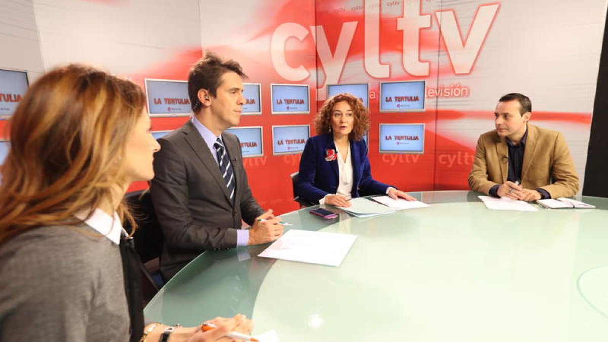 Marisa Vázquez, Miguel Ángel Blanco, Gloria Fernández Merayo y Carlos Fidalgo, ayer en La Tertulia. L. DE LA MATA