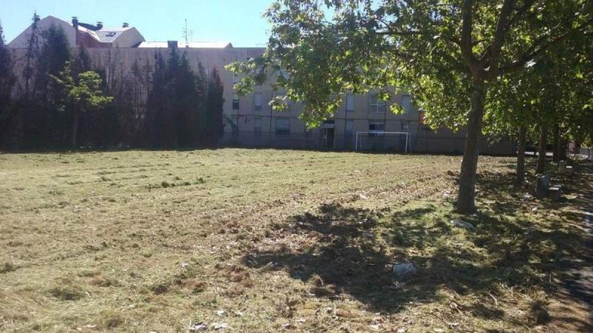 La Escuela Hogar ofrece ahora un mejor aspecto. DL