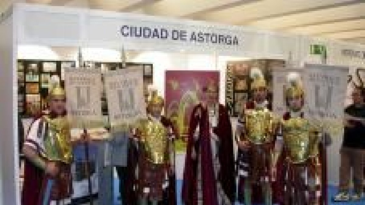Los romanos se pasearon ayer por la feria en San Sebastián
