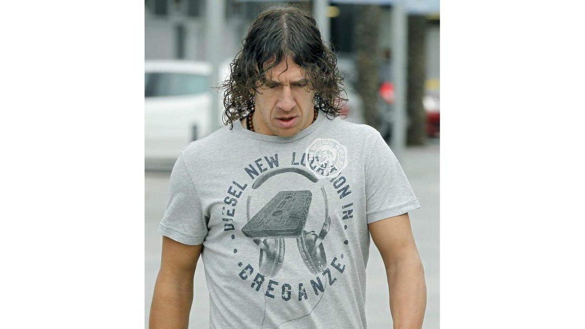 Puyol, tras el entrenamiento de la plantilla en Sant Joan Despí.