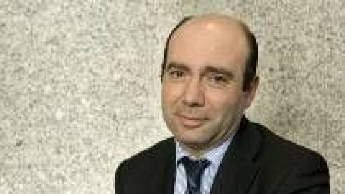 El jefe de Neuropediatría del Hospital Infanta Cristina de Badajoz, Julián Vaquerizo