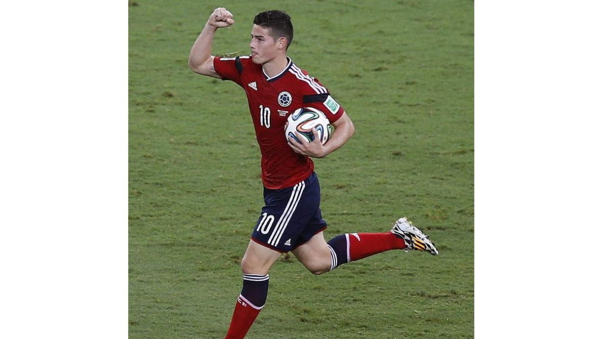 James Rodríguez celebra un gol en el Mundial.