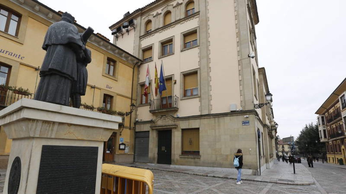 La Audiencia declara nulas algunas actuaciones del caso. MARCIANO