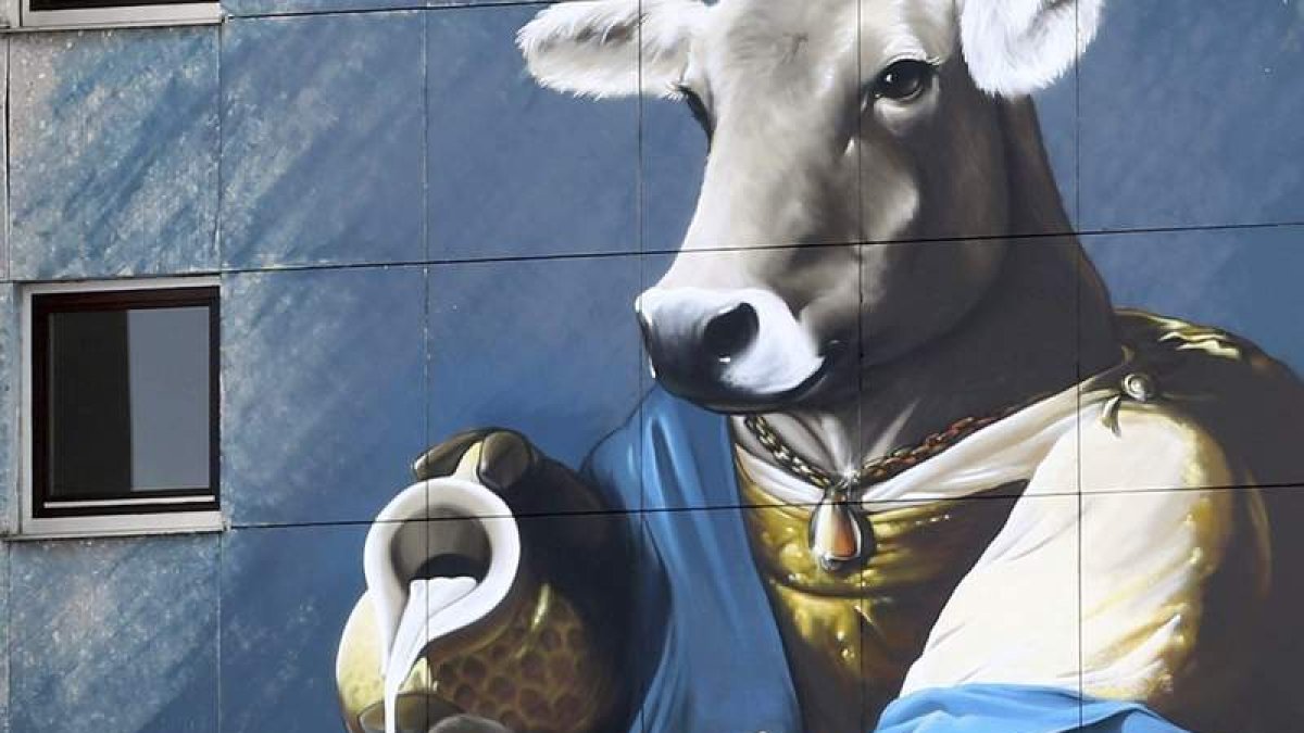 Mural sobre el recurso de la alimentación. EFE