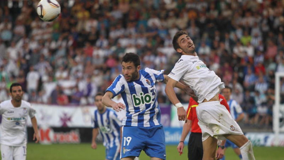 La entrada de Didac revolucionó el juego ofensivo de la Ponferradina.