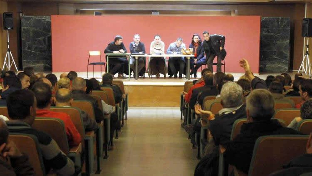 Un momento de la celebración de la asamblea de trabajadores que tuvo lugar ayer.