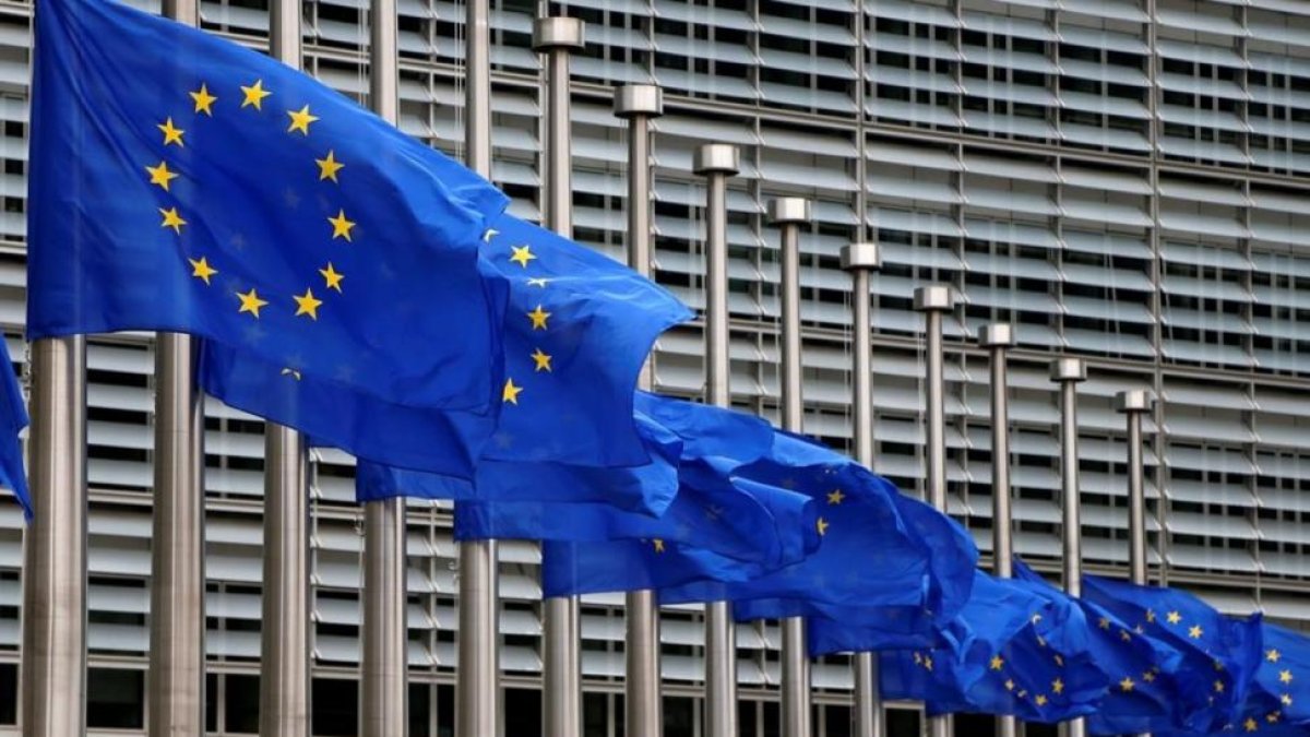 Banderas de la Unión Europea en Bruselas.