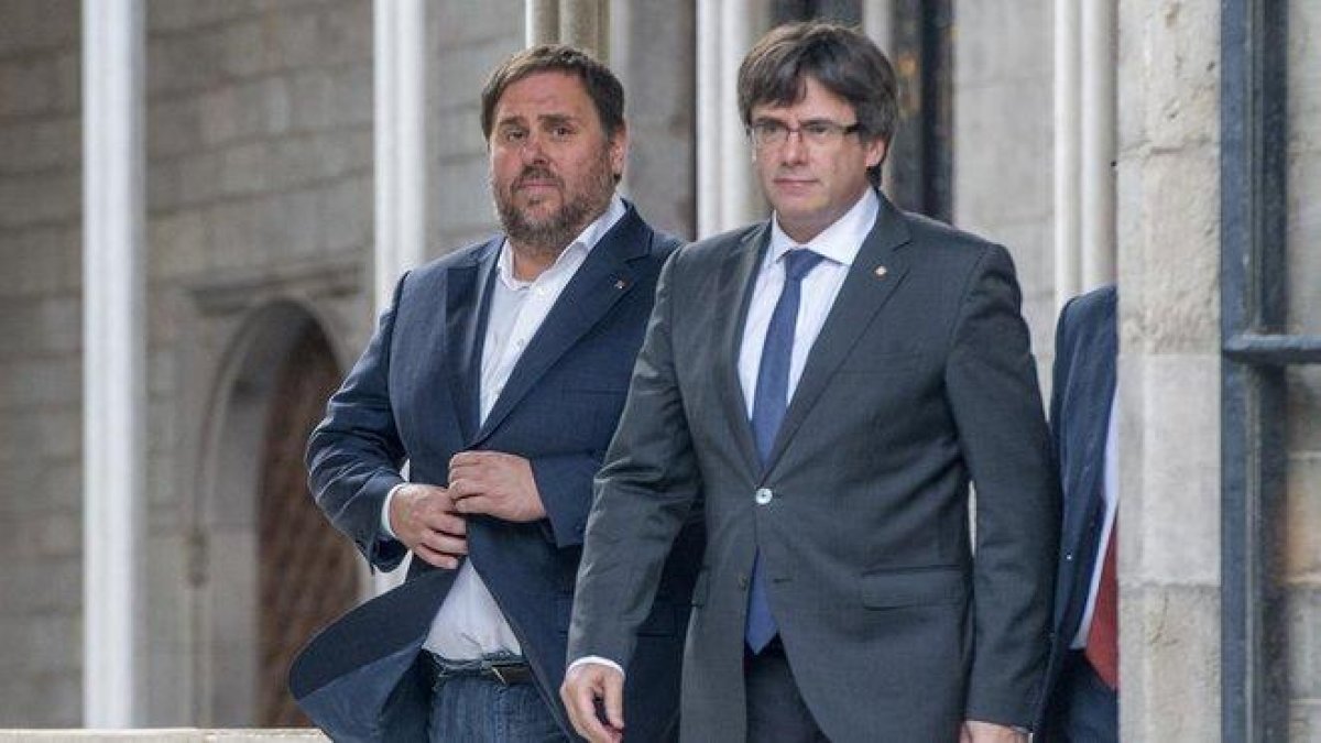 Oriol Junqueras y Carles Puigdemont, en el Palau de la Generalitat, en una imagen de octubre del 2017.