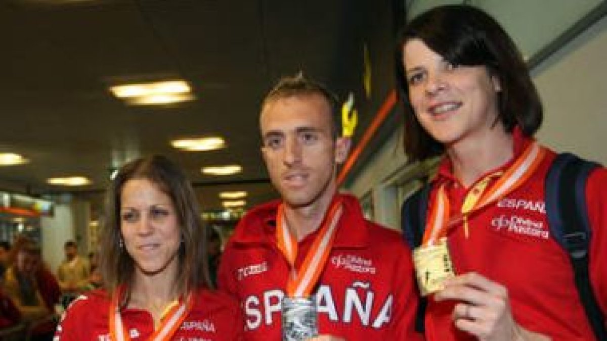 Nuria, Sergio y Ruth animan en un anuncio a la Roja.