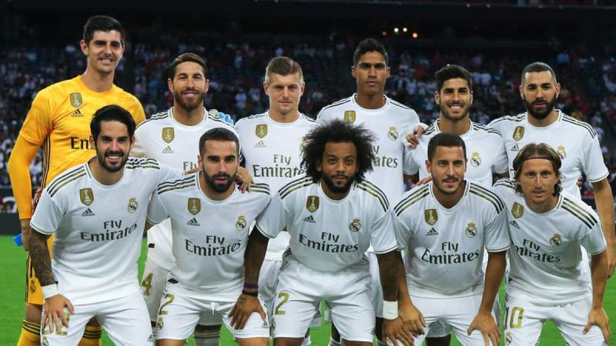 Zidane dejó a Bale en la grada ante el Bayern y apostó por un once con la única novedad de Hazard. JORGE CAMPOS