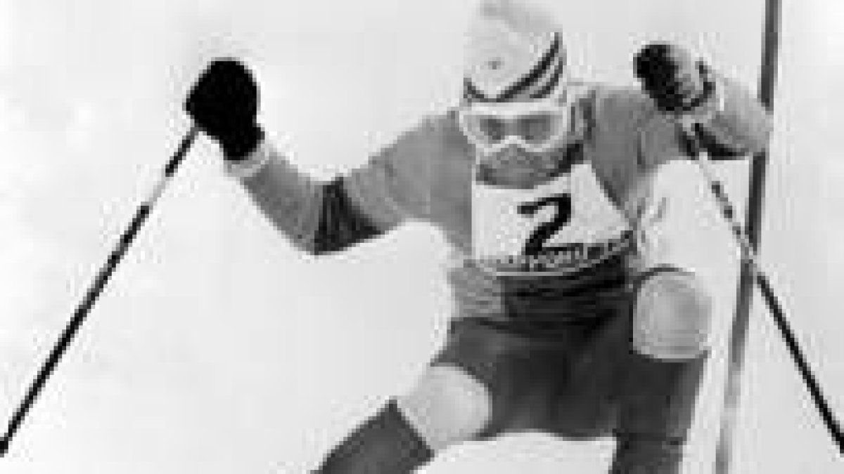 Mítica imagen de Fernández Ochoa en 1972 cuando conquistó la medalla de oro en Sapporo