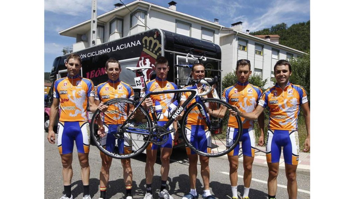 El Diputación, en su participación en la Vuelta a León 2014.